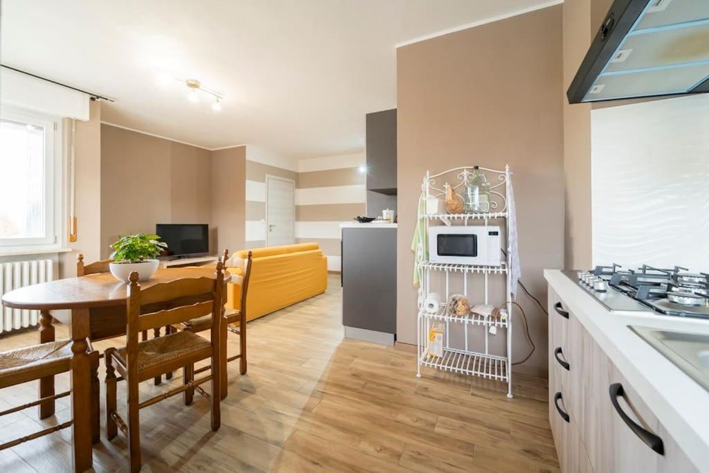 Bella Borgo Lägenhet Borgo San Dalmazzo Exteriör bild